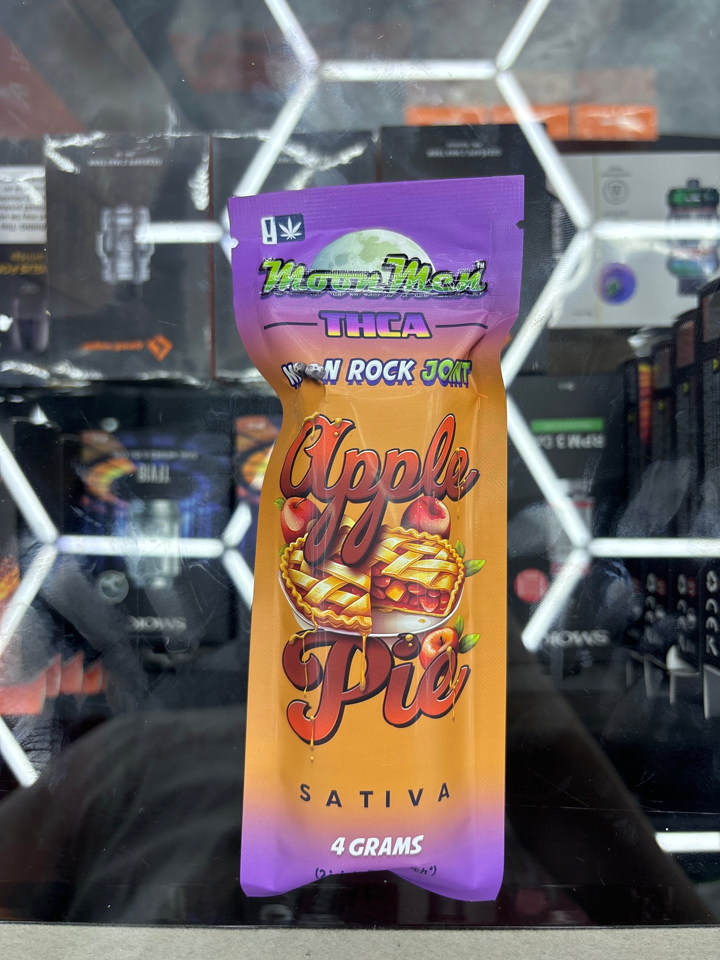 Moonmen thca moon rock joint apple pie sativa