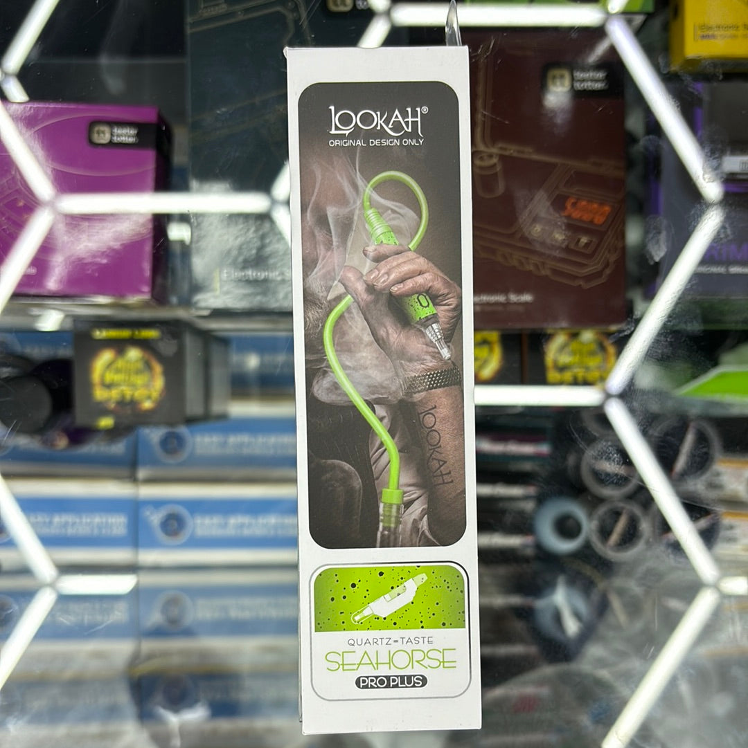 Lookah seahorse pro plus green & black splattered dots