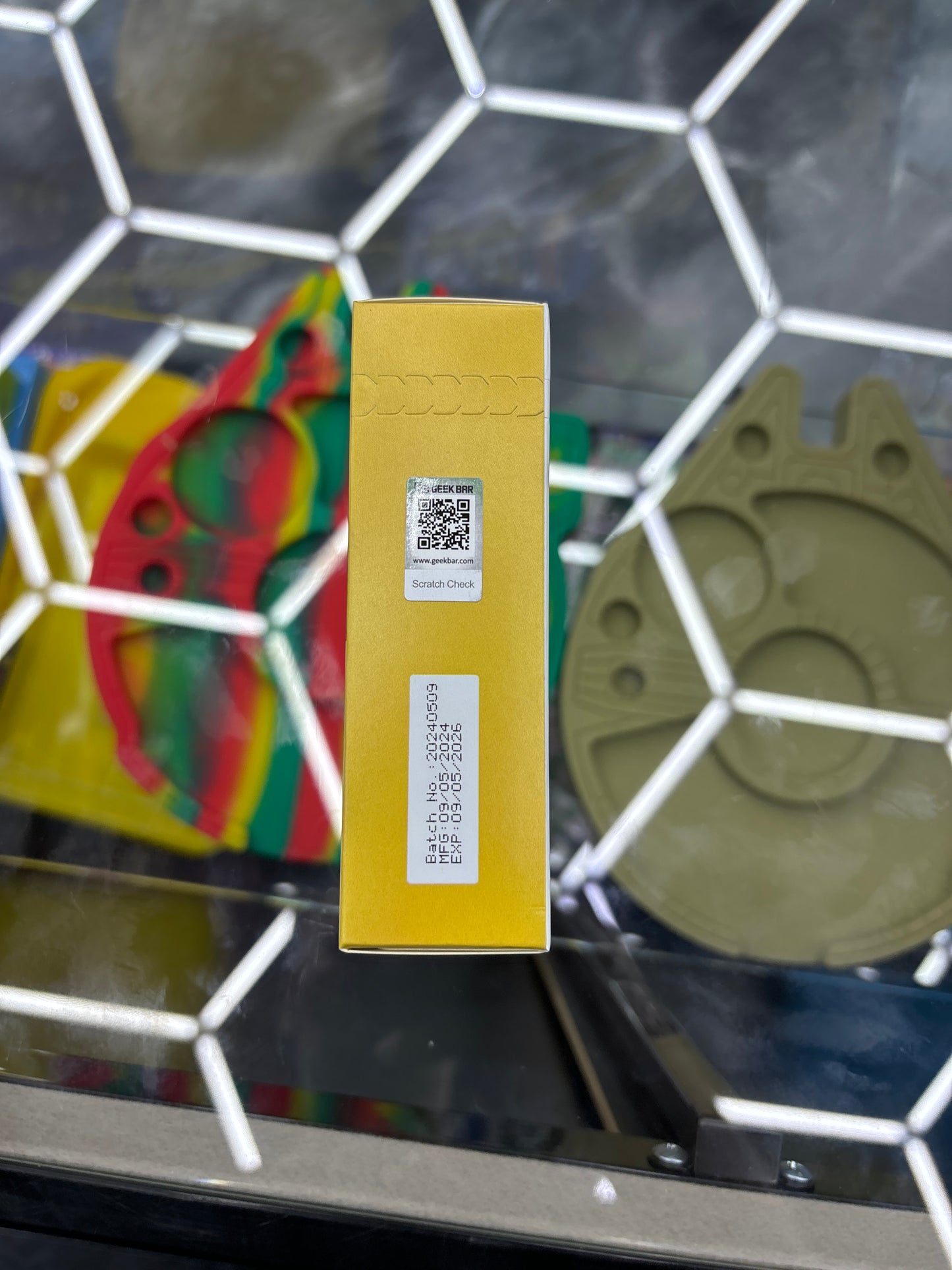 Geek bar pulse x banana taffy freeze