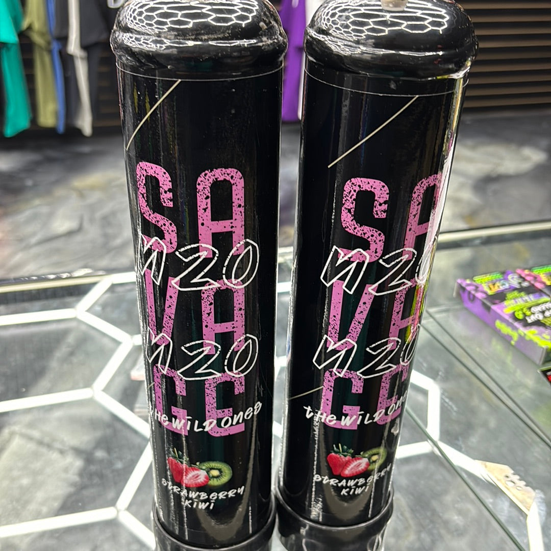 Savage n20 the wild ones strawberry kiwi