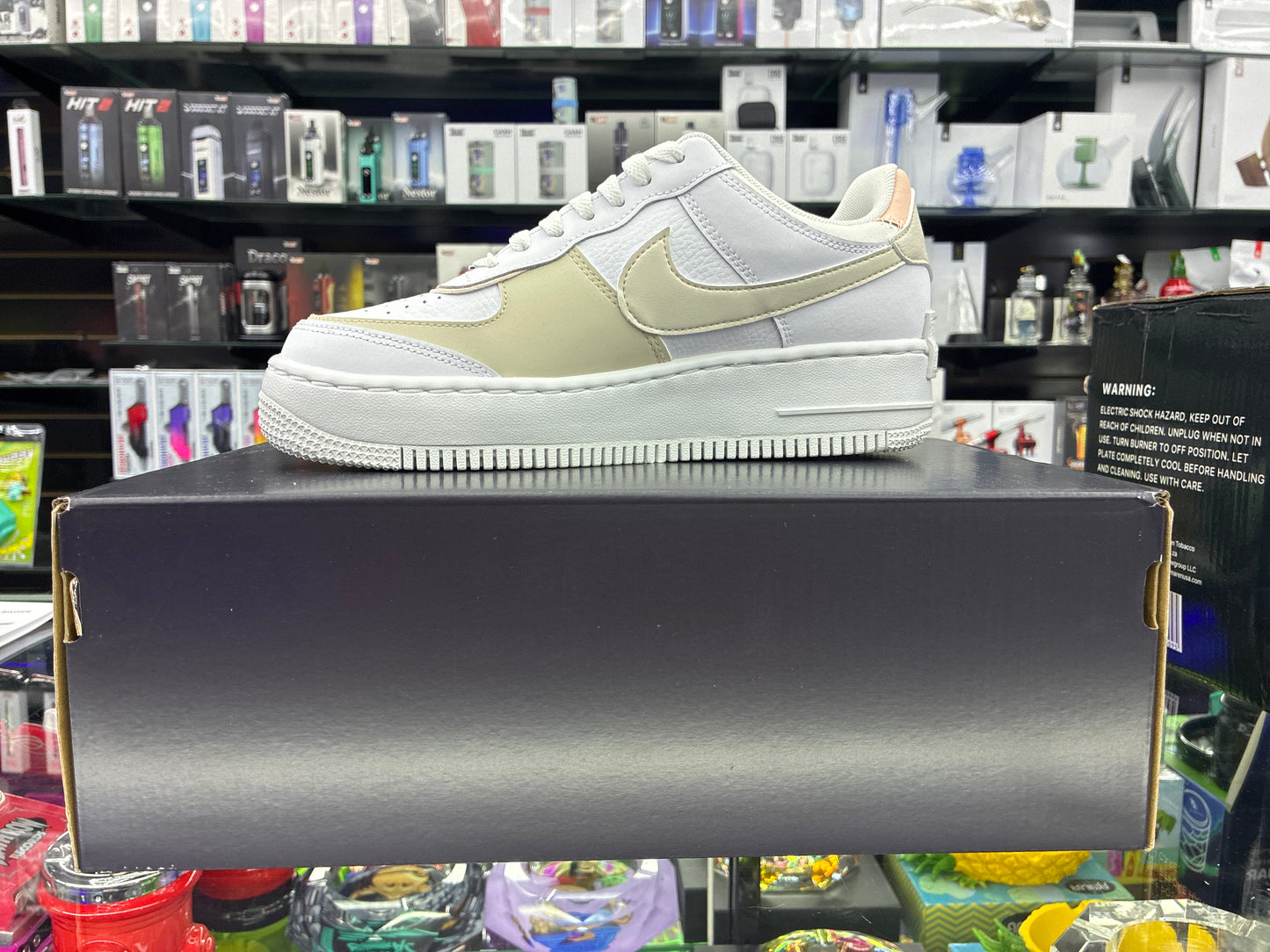 W af1 shadow white/ washed coral size 7.5