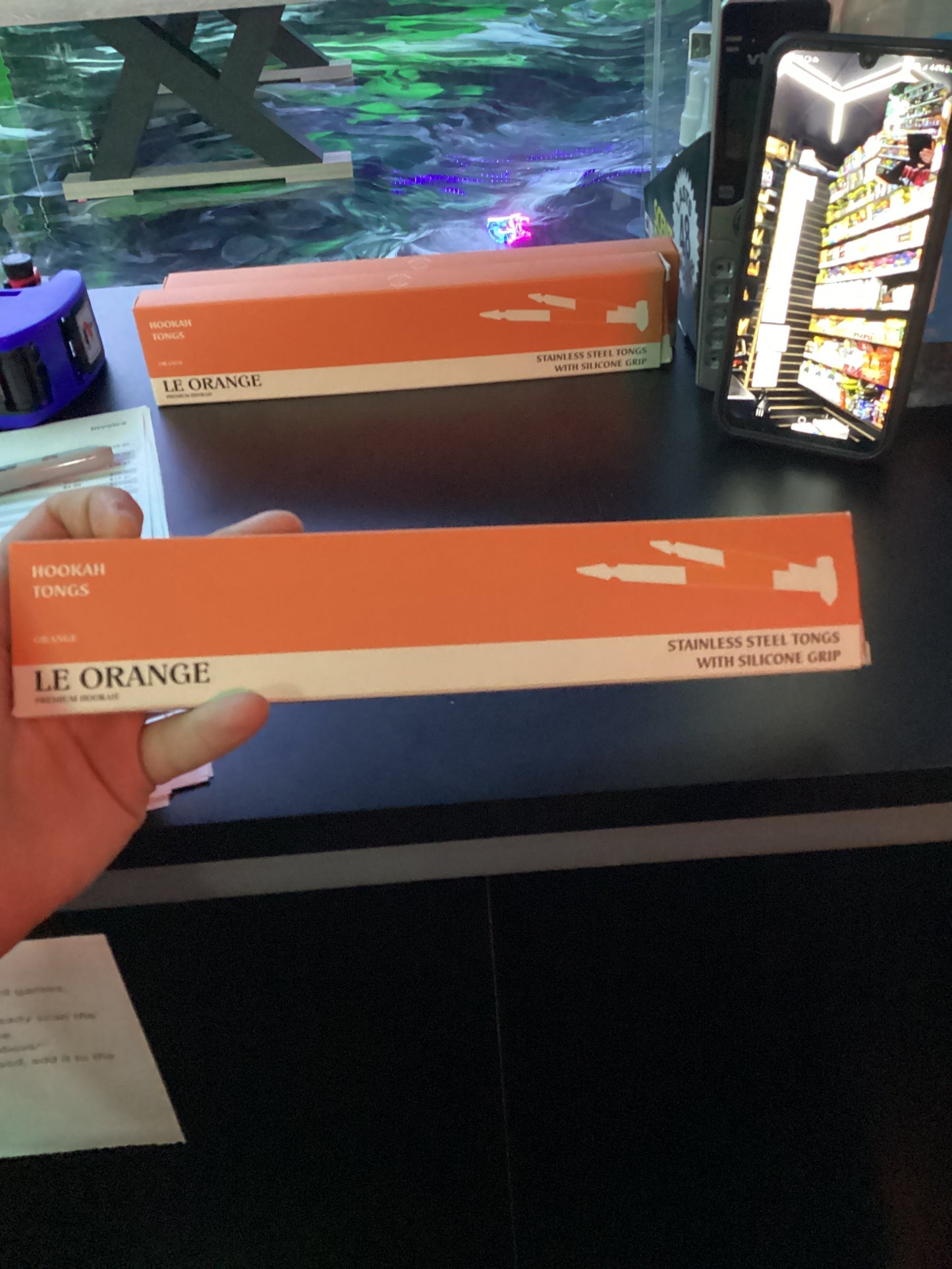 Le orange hookah tongs