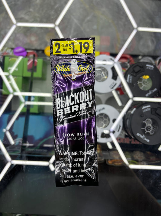 White owl blackout berry cigarillos