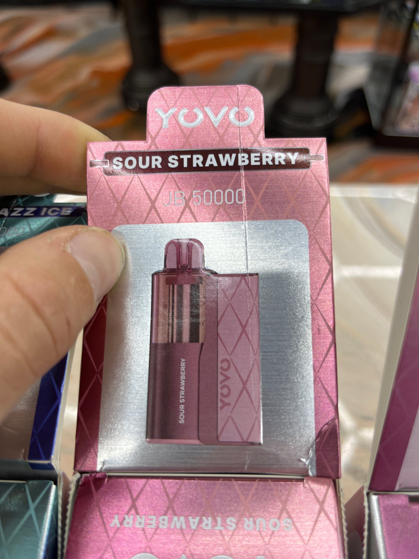 Yovo JB 50k sour strawberry