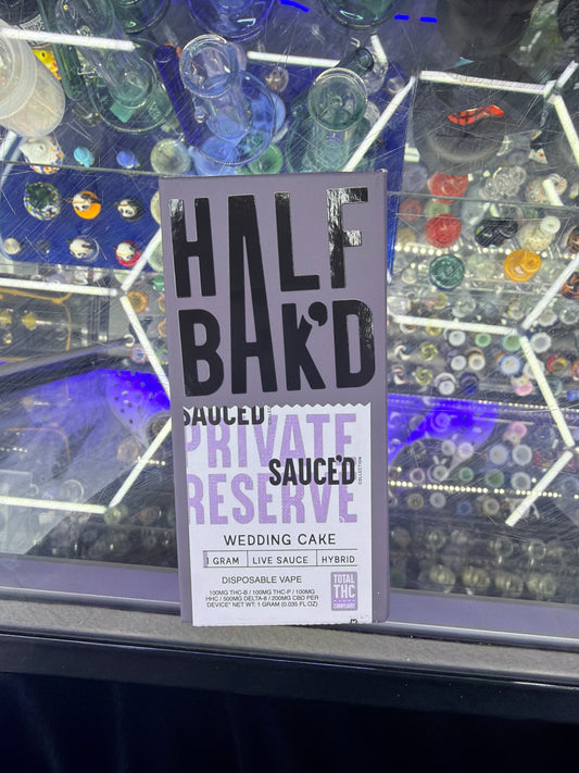 Half Bak’D Private reserve sauced thcp disposa vape 1g wedding cake hybrid