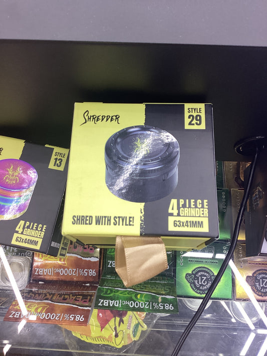 Shredder 4 piece grinder style 29 black