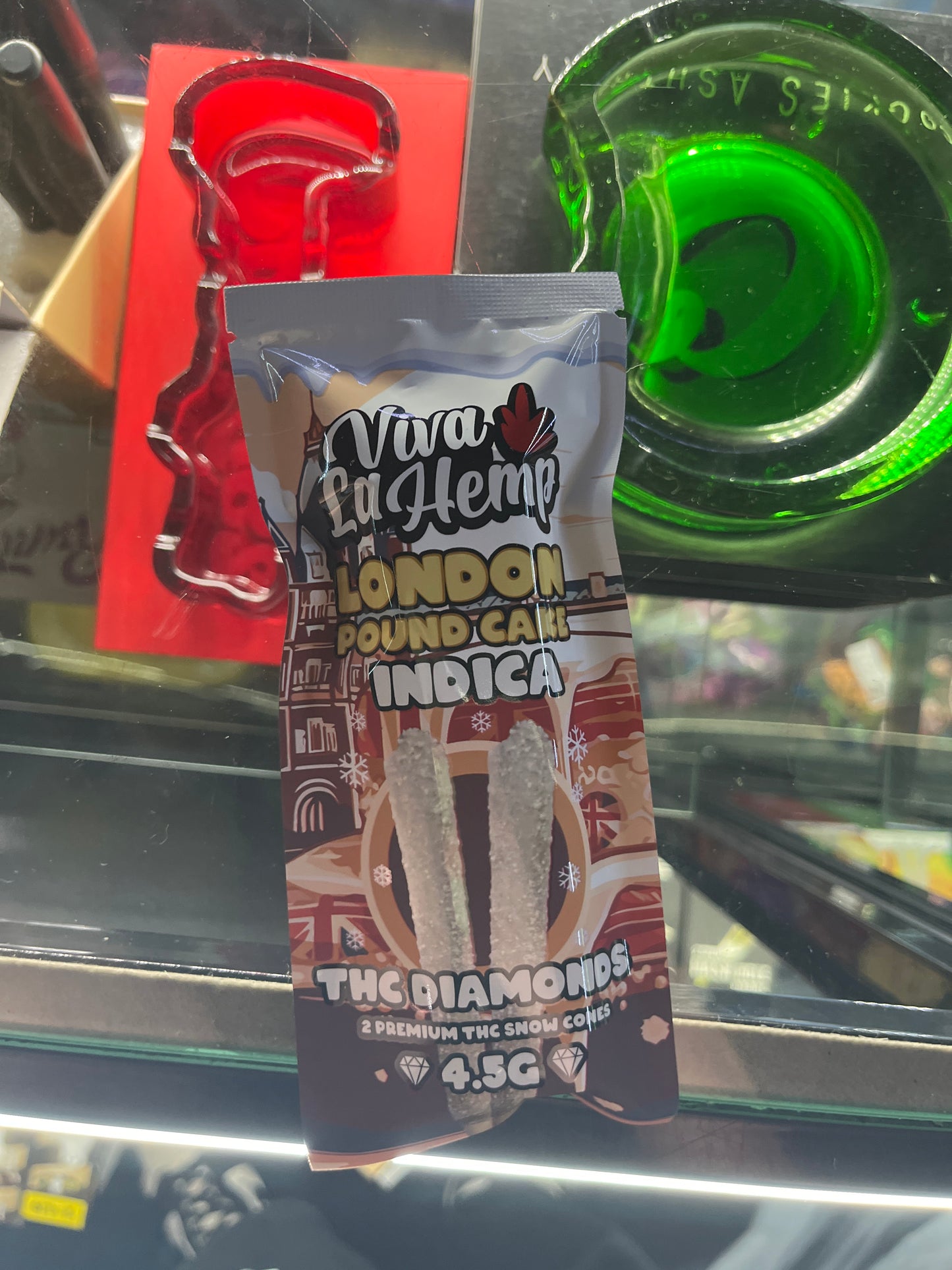 Viva la hemp 4.5g thca diamond preroll indica London pound cake