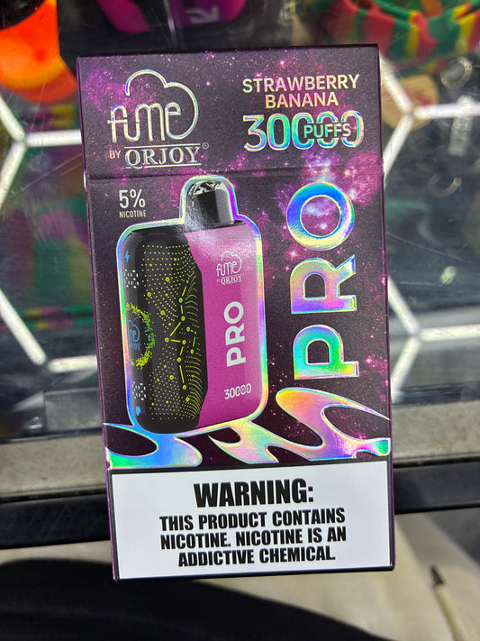 Fume 30k hits strawberry banana