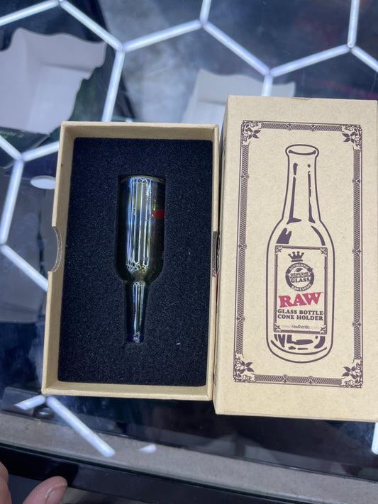 Raw glass bottle cone holder