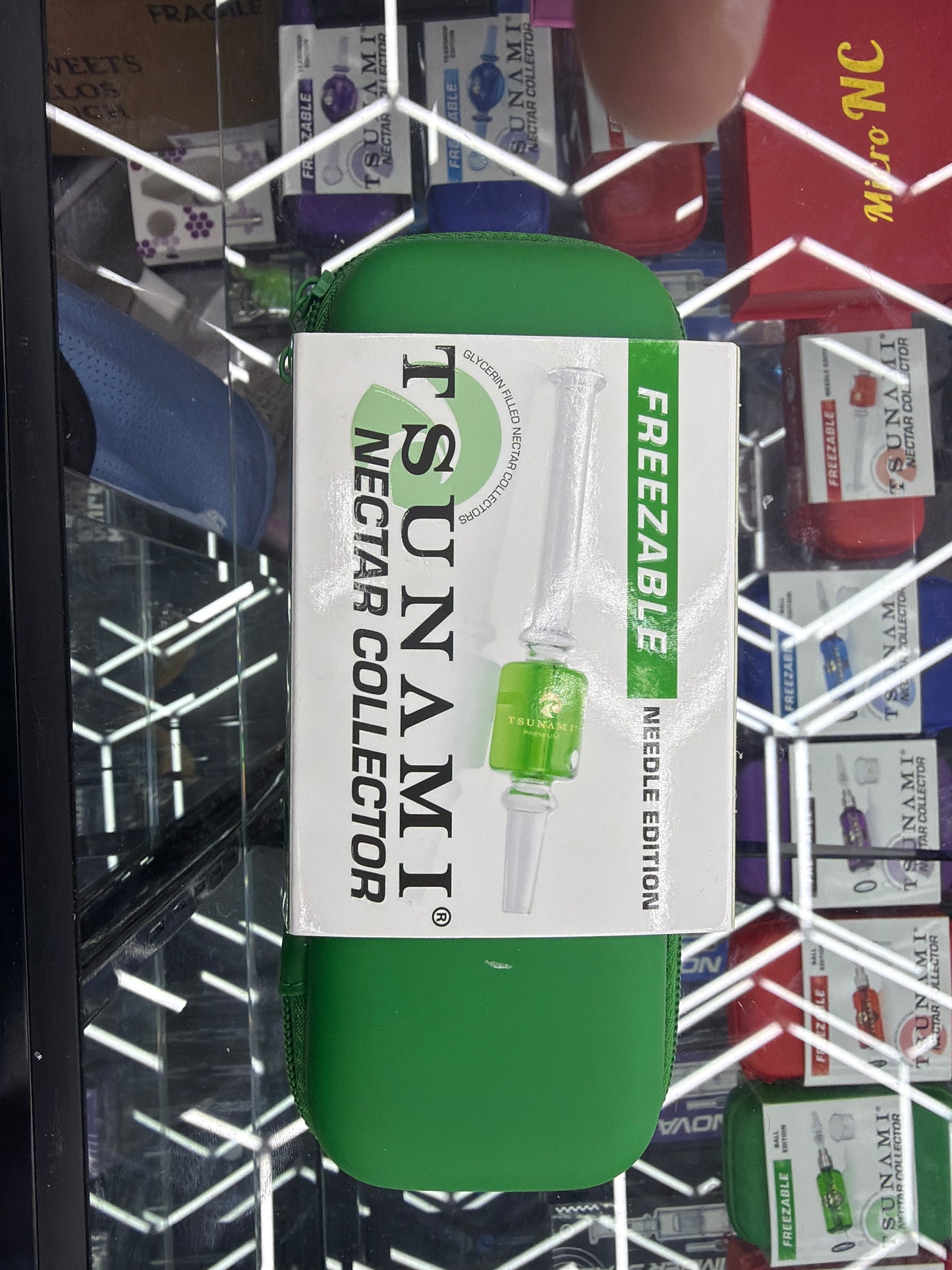 Tsunami nectar collector freezable needle edition Green