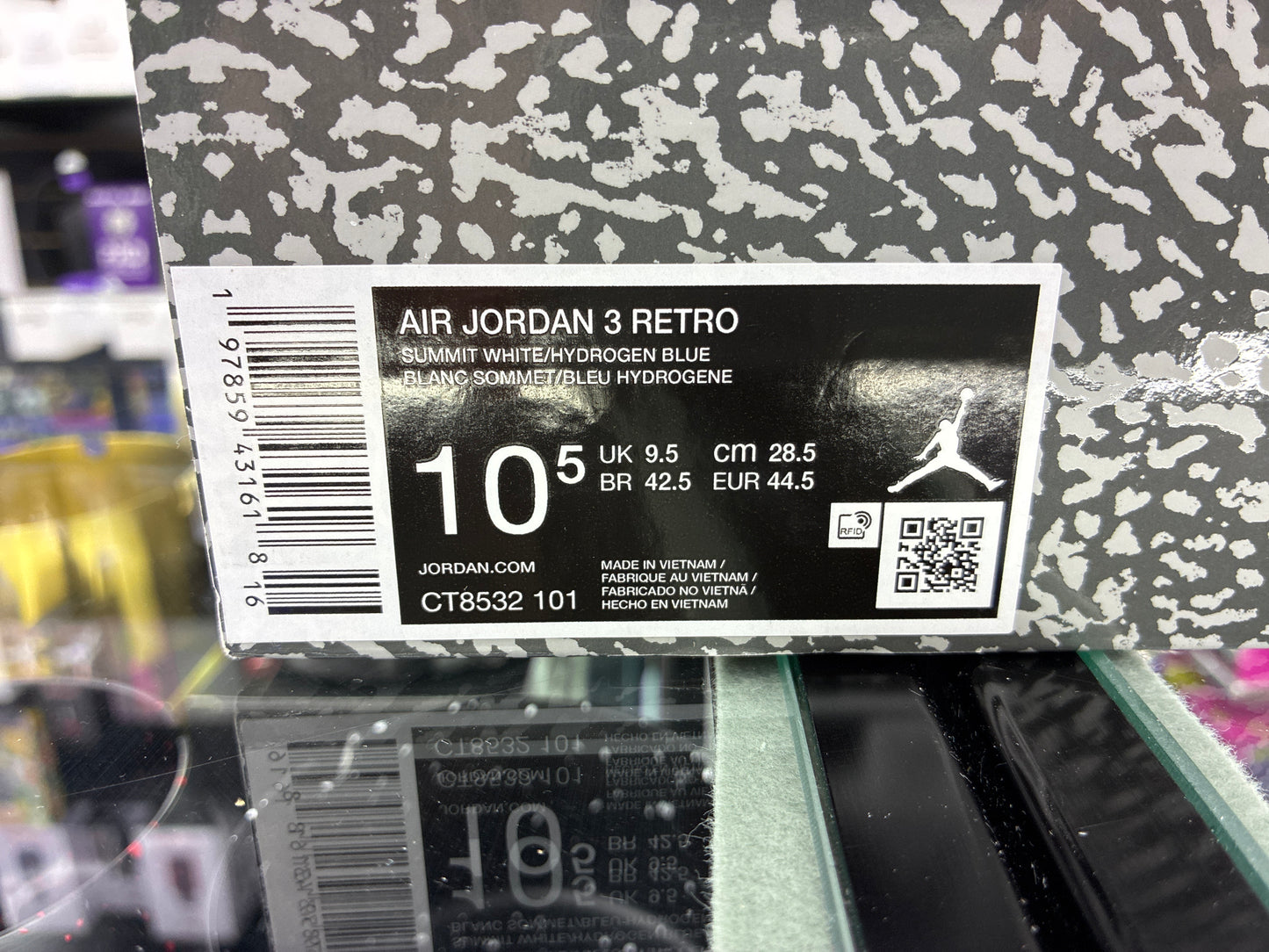 Air Jordan 3 lucky shorts size 10.5