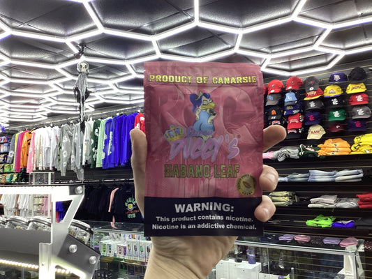 Queen Duccy’s habano leaf