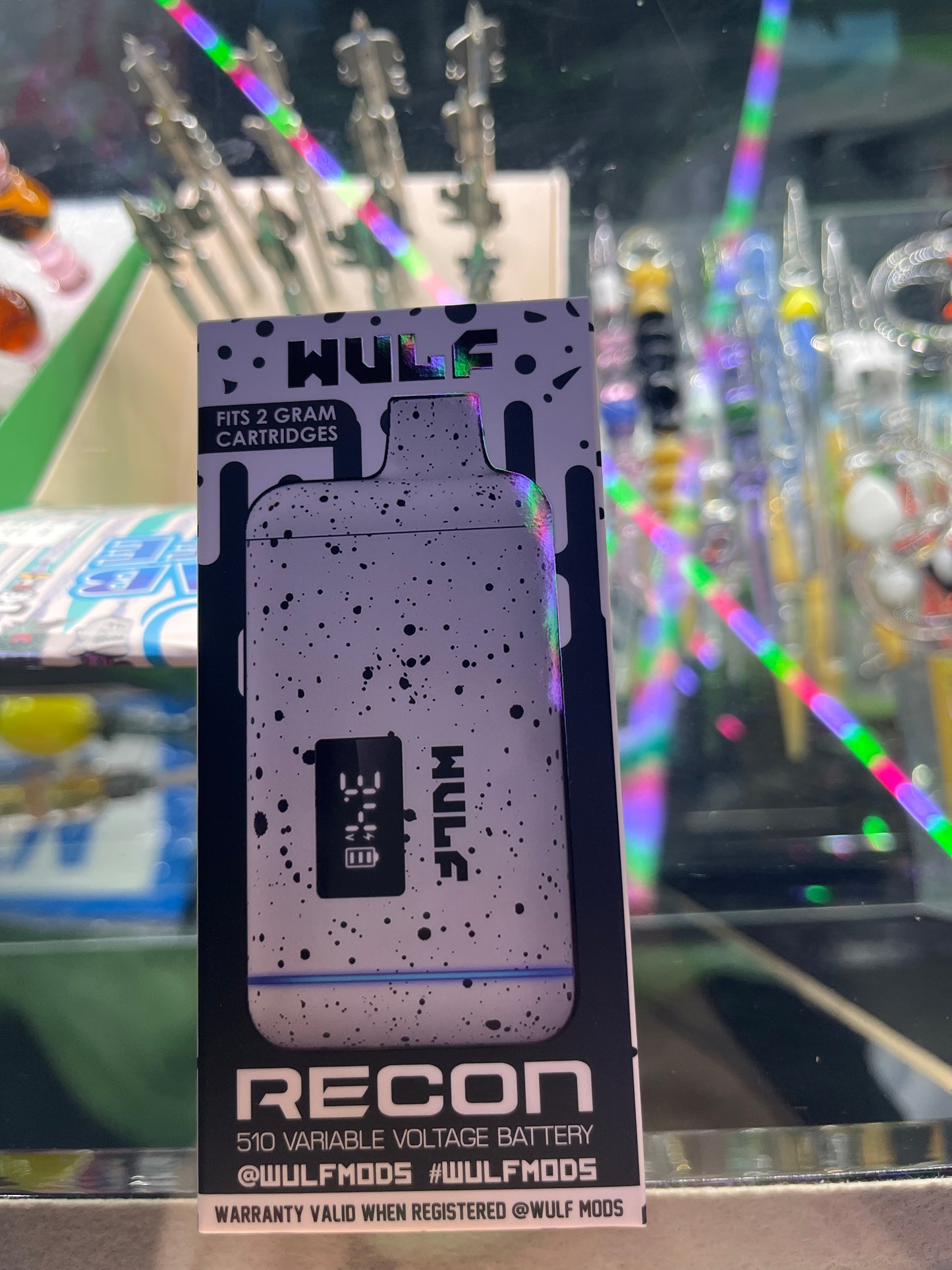 Wulf recon 2g cartridge vaporizer white with black spots