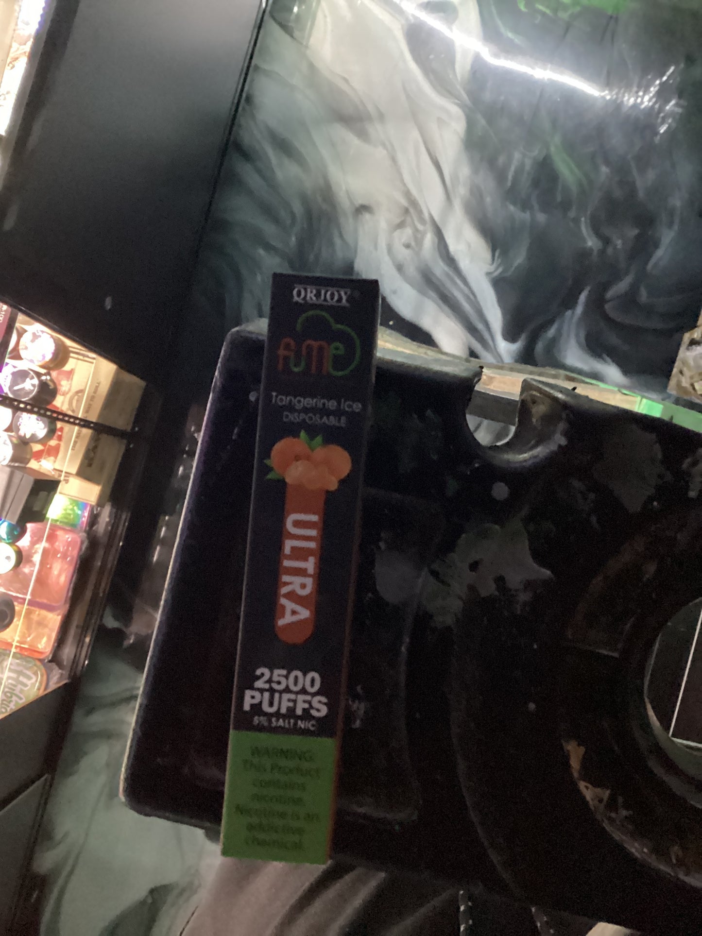 Fume tangerine ice ultra 2500 puffs
