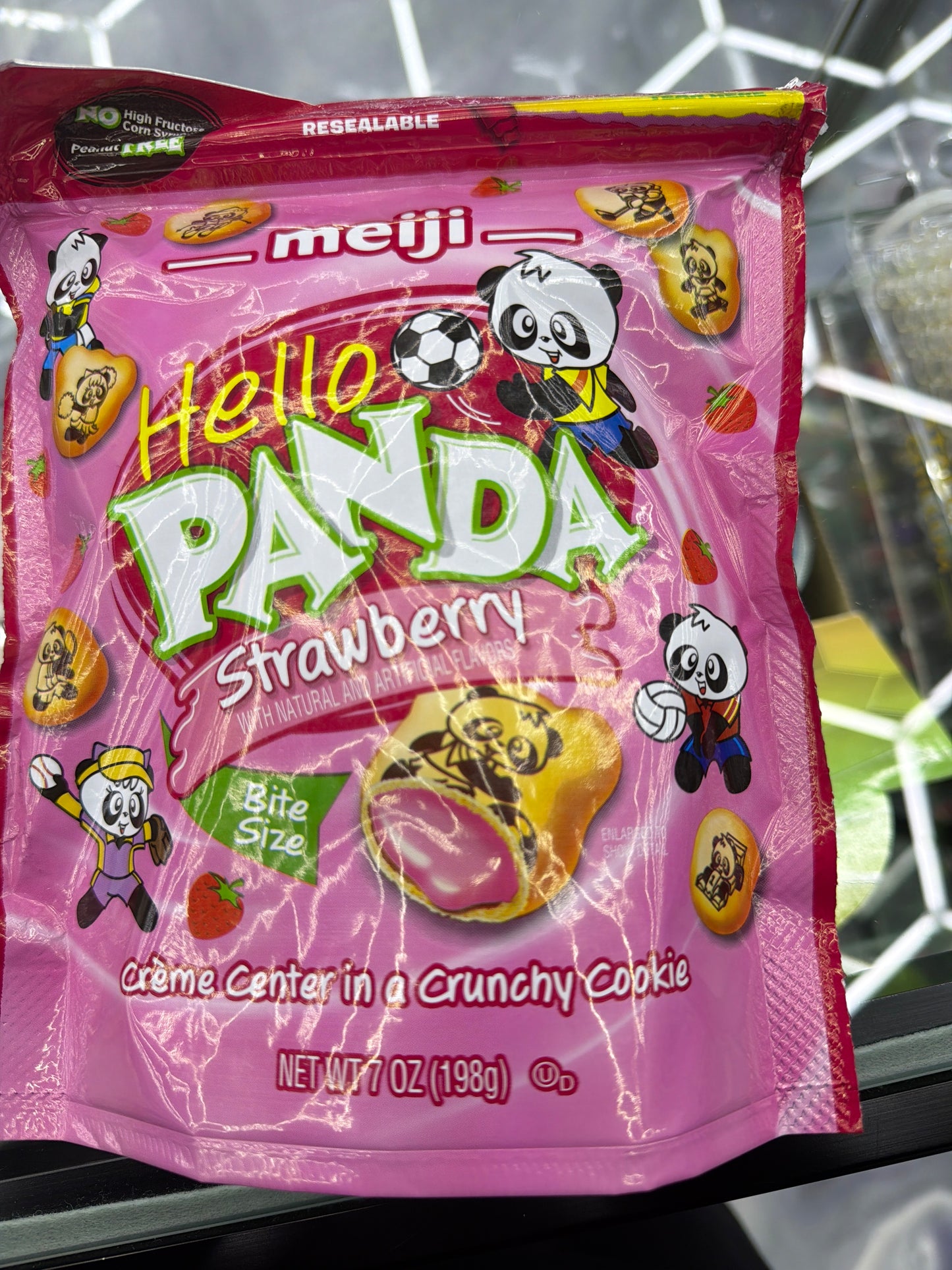 Hello Panda Bite Size Crunchy Cookie Strawberry