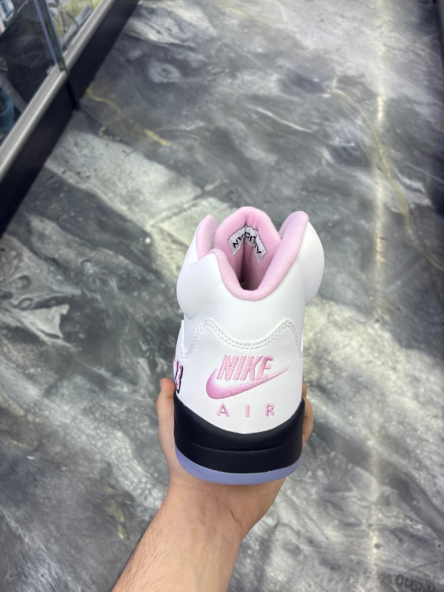 Jordan 5 retro medium soft pink size 10