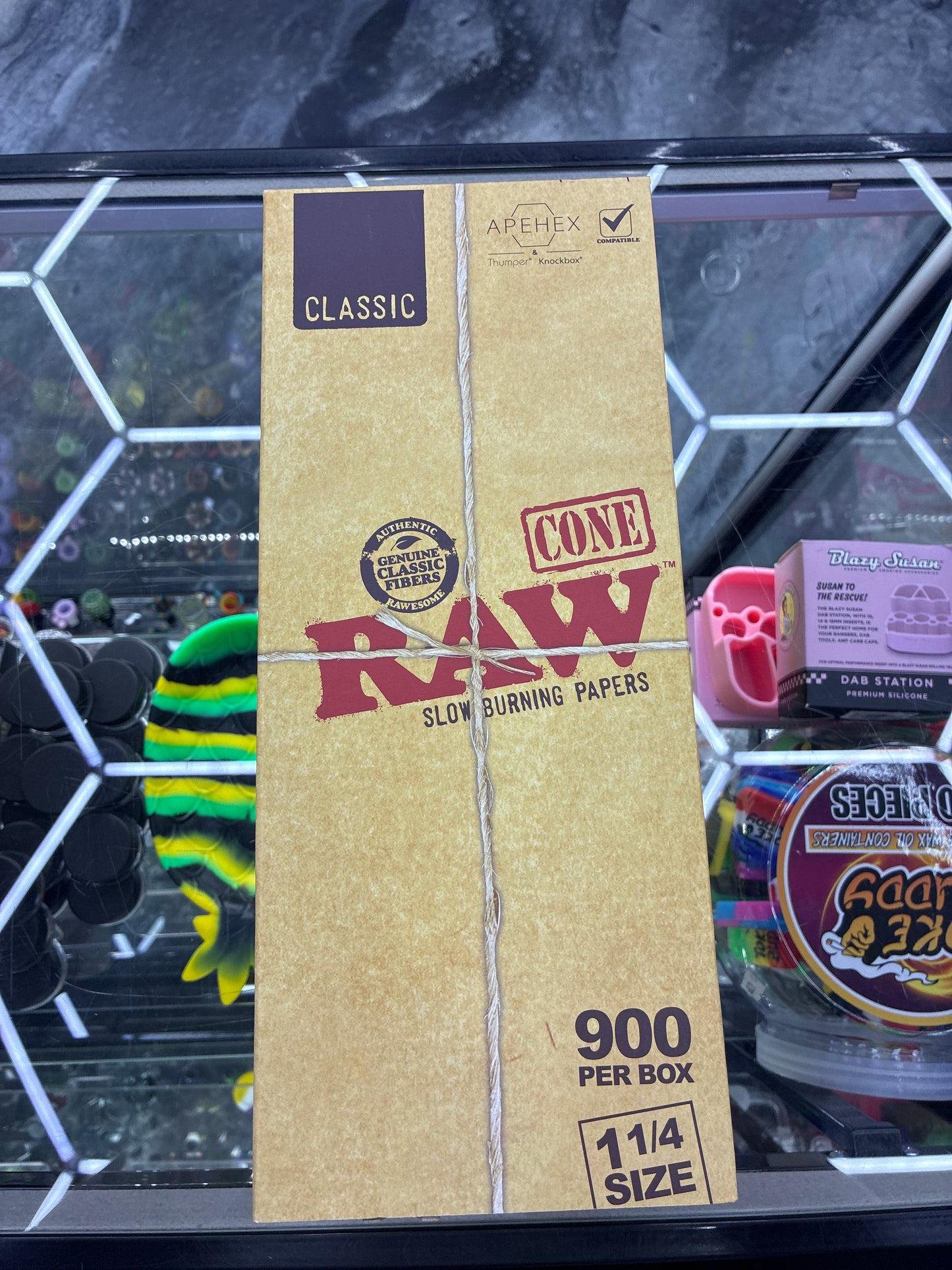 Raw 1 1/4 cones 900