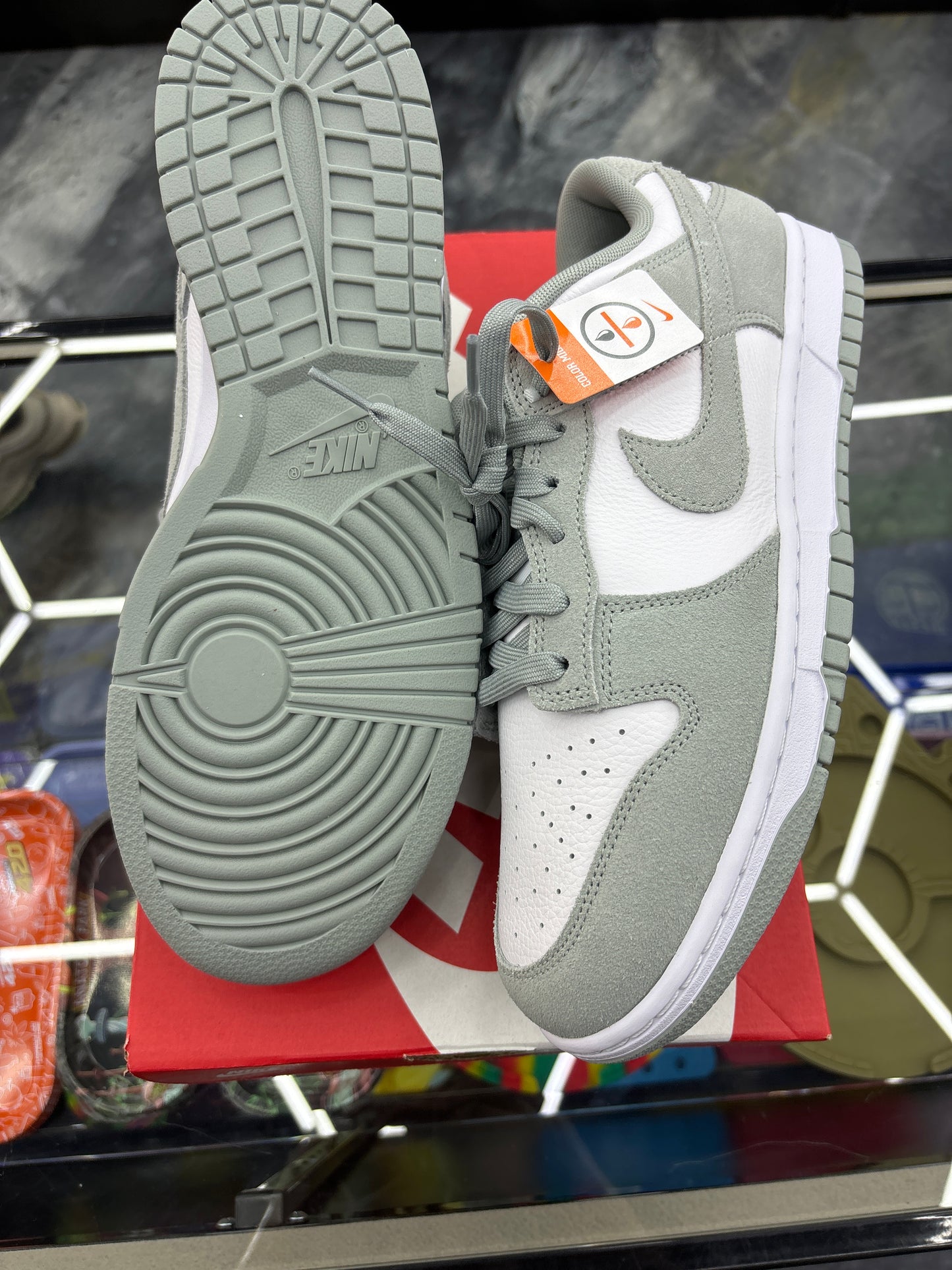 Nike dunk low white/light pumice, size 11 M