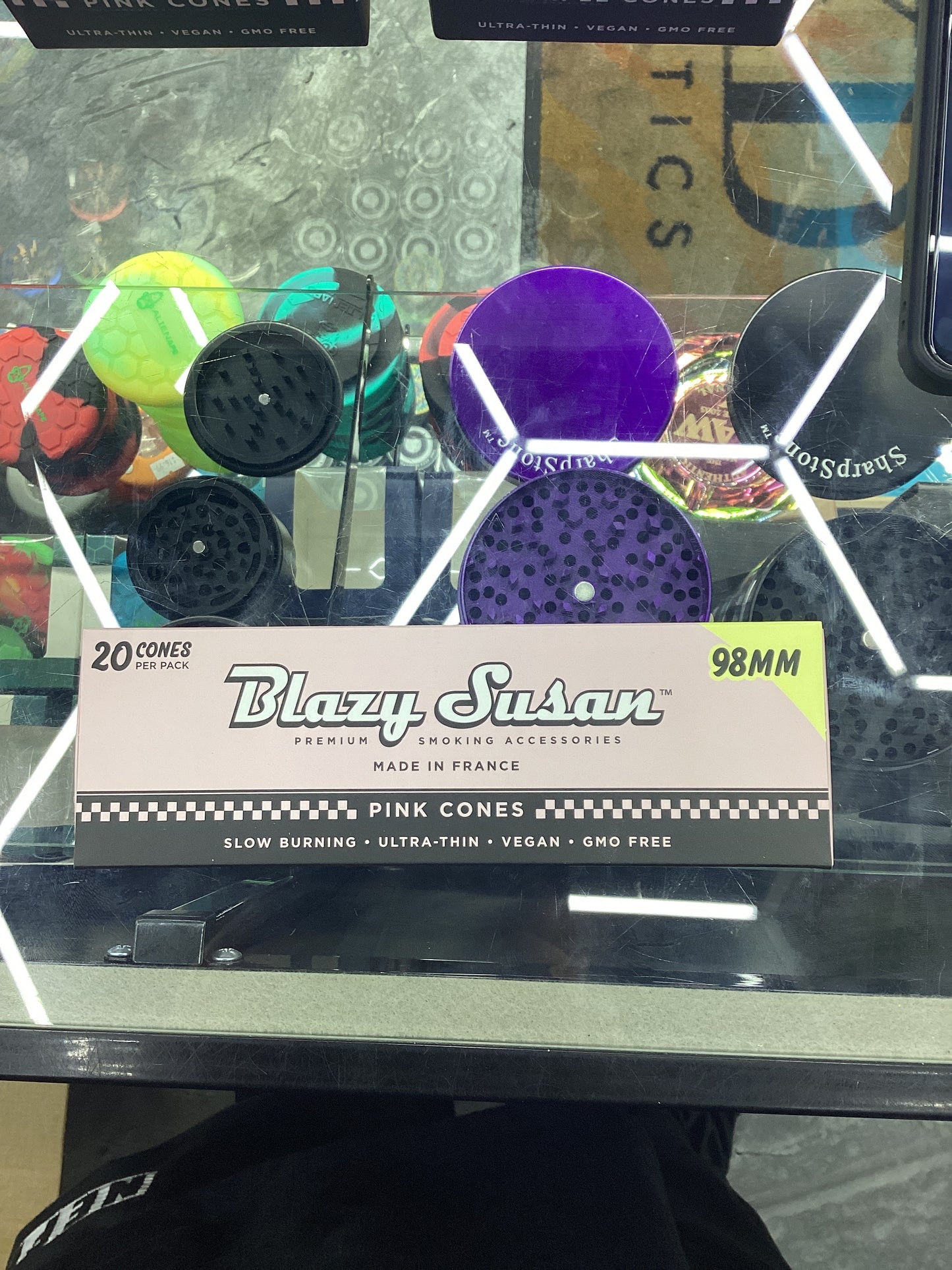 Blazy Susan 98mm king sized pre rolled cones pink 20ct