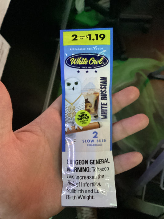 White owl white russan cigarillo