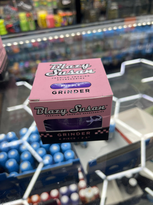 Blaze Susan 4 piece grinder purple