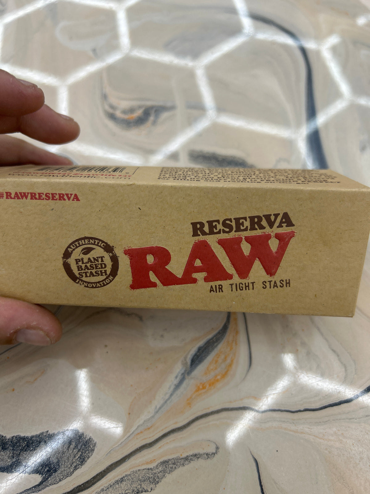Raw reserva air tight stach