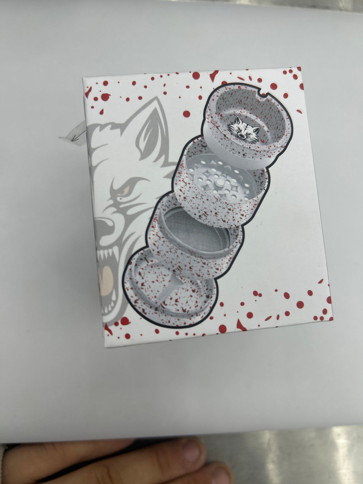Wulf bevel grinder with top ashtray white w/red spots