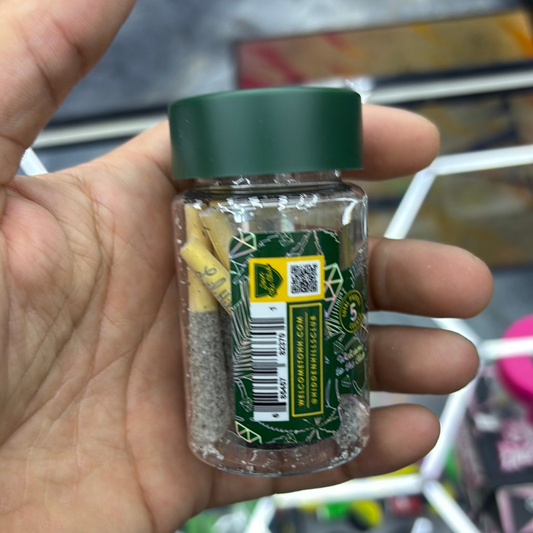 Hidden Hills club lit hills rainbow Wowie, sativa, VVS blend liquid diamond pre-rolls