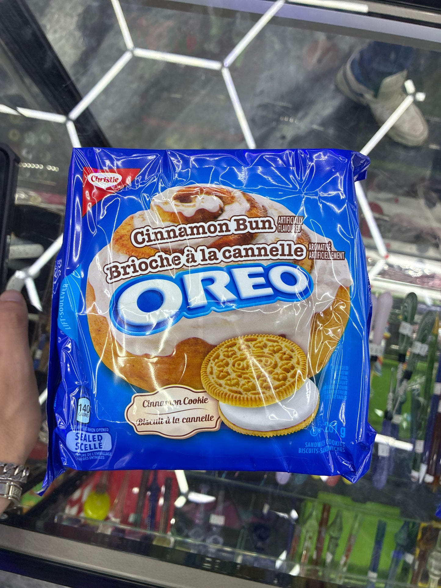 Oreo cinnamon bun brioche a la cannelle