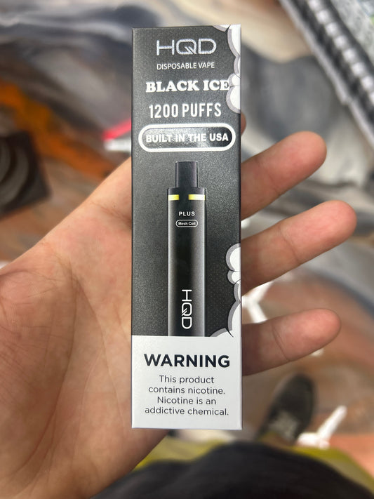 HQD black ice 1200 puffs curvie plus