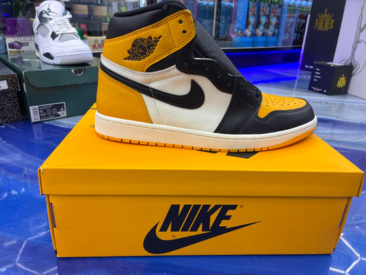 Jordan 1 retro high og taxi size 12