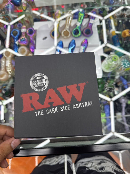 Raw black glass lead free astray