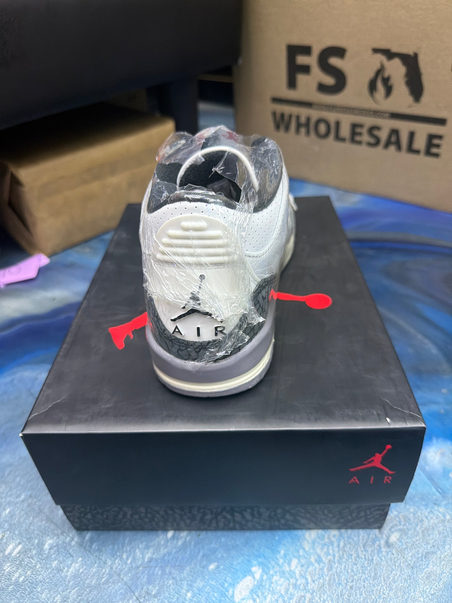 Jordan 3 Retro Cement Grey (GS) size 5y