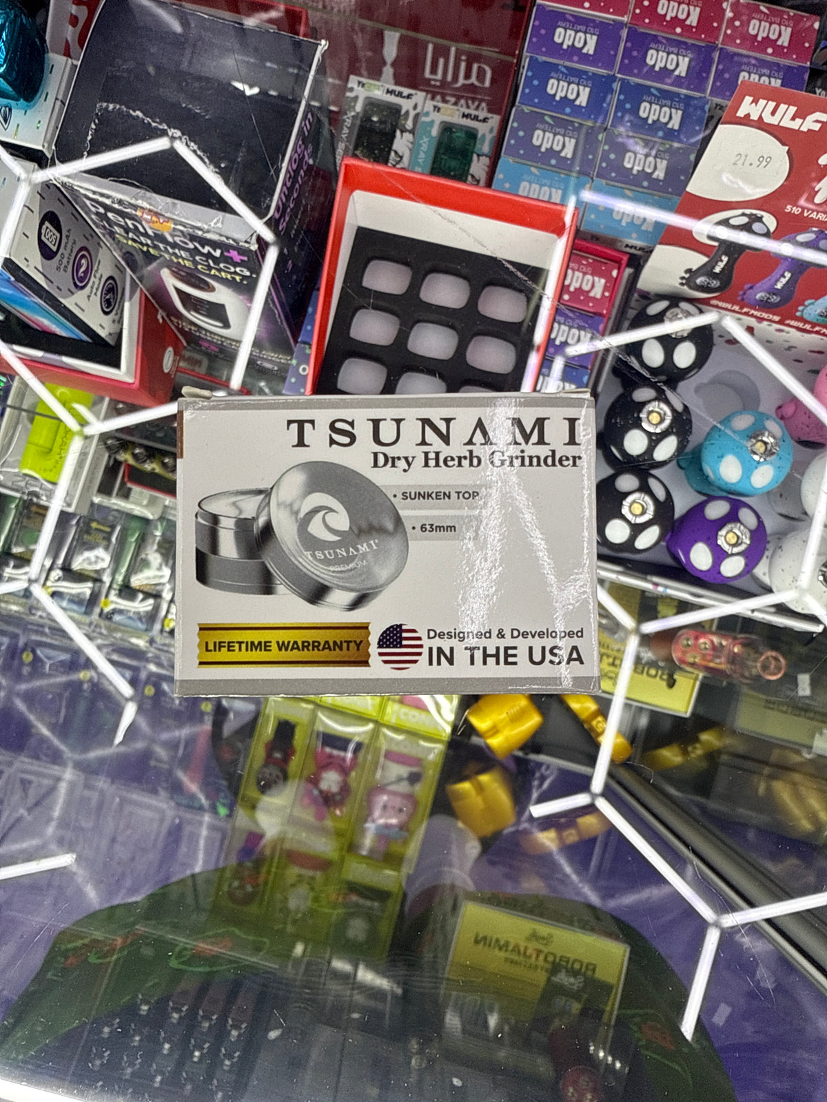 Tsunami dry herb grinder Sliver