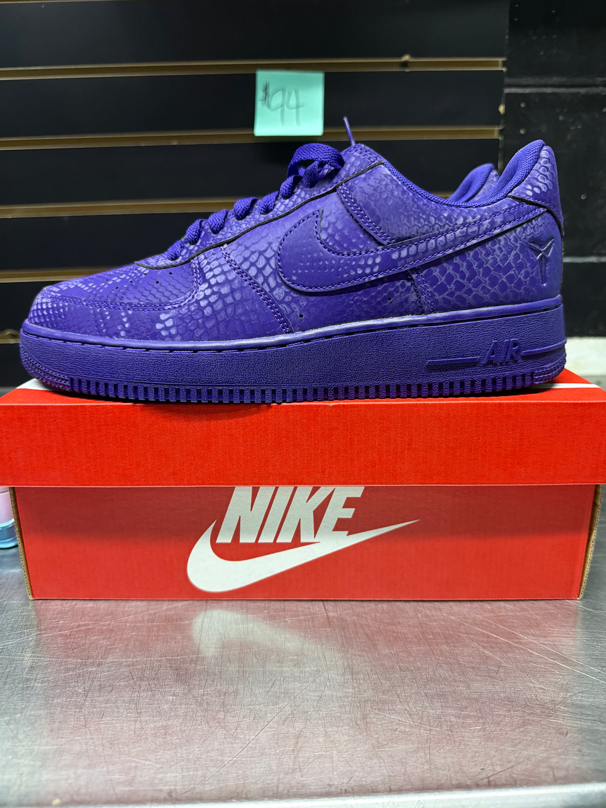 Nike Air Force 1 Low Kobe Bryant Court Purple Size 9.5