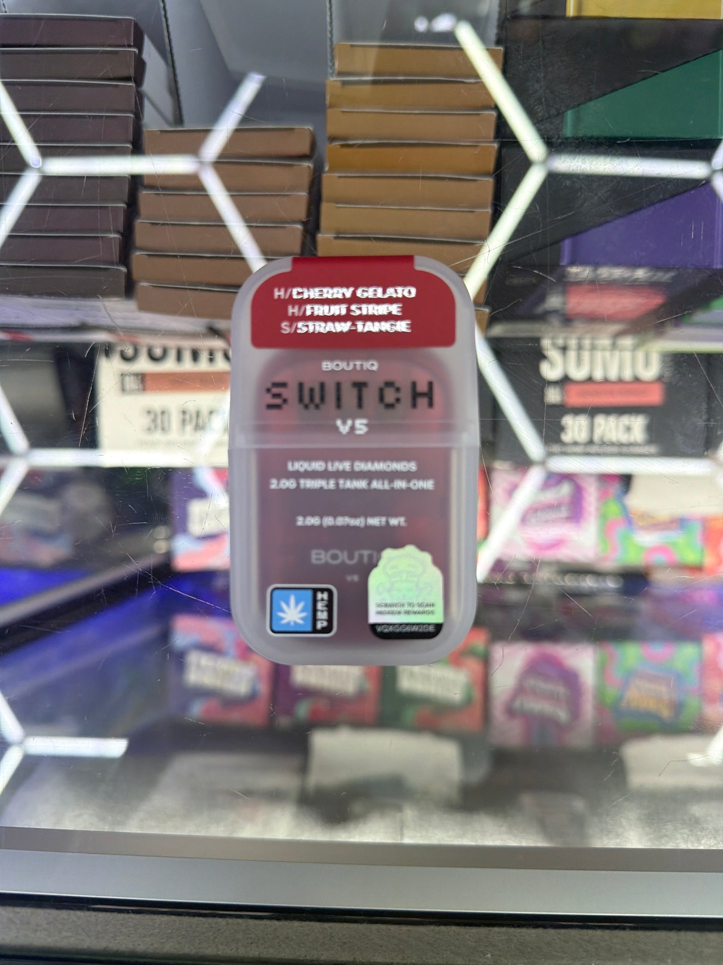 Boutiq switch v5 liquid live diamonds cherry gelato/ fruit stripe/ straw-tangie