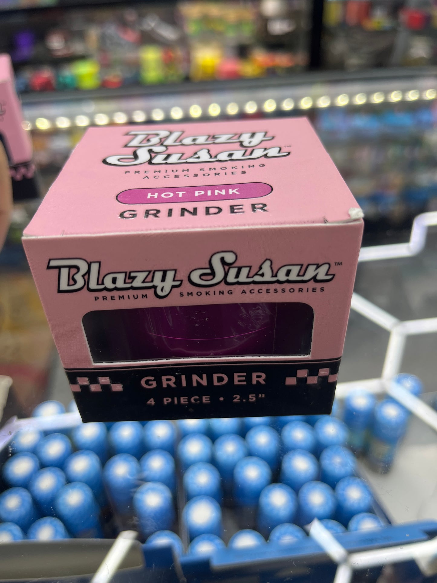 Blaze Susan 4 piece grinder hot pink