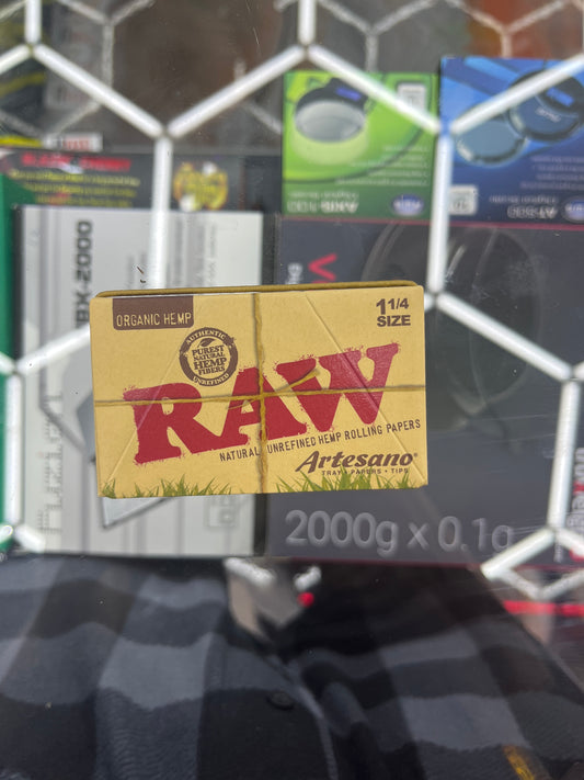 Raw artesano 1 1/4size organic hemp