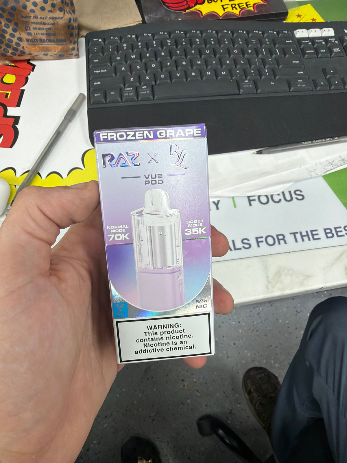 Raz x RL Vue Pod 70k frozen grape