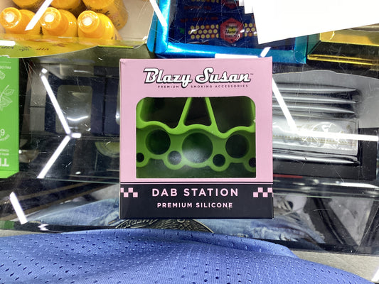 Blazy Susan dab station