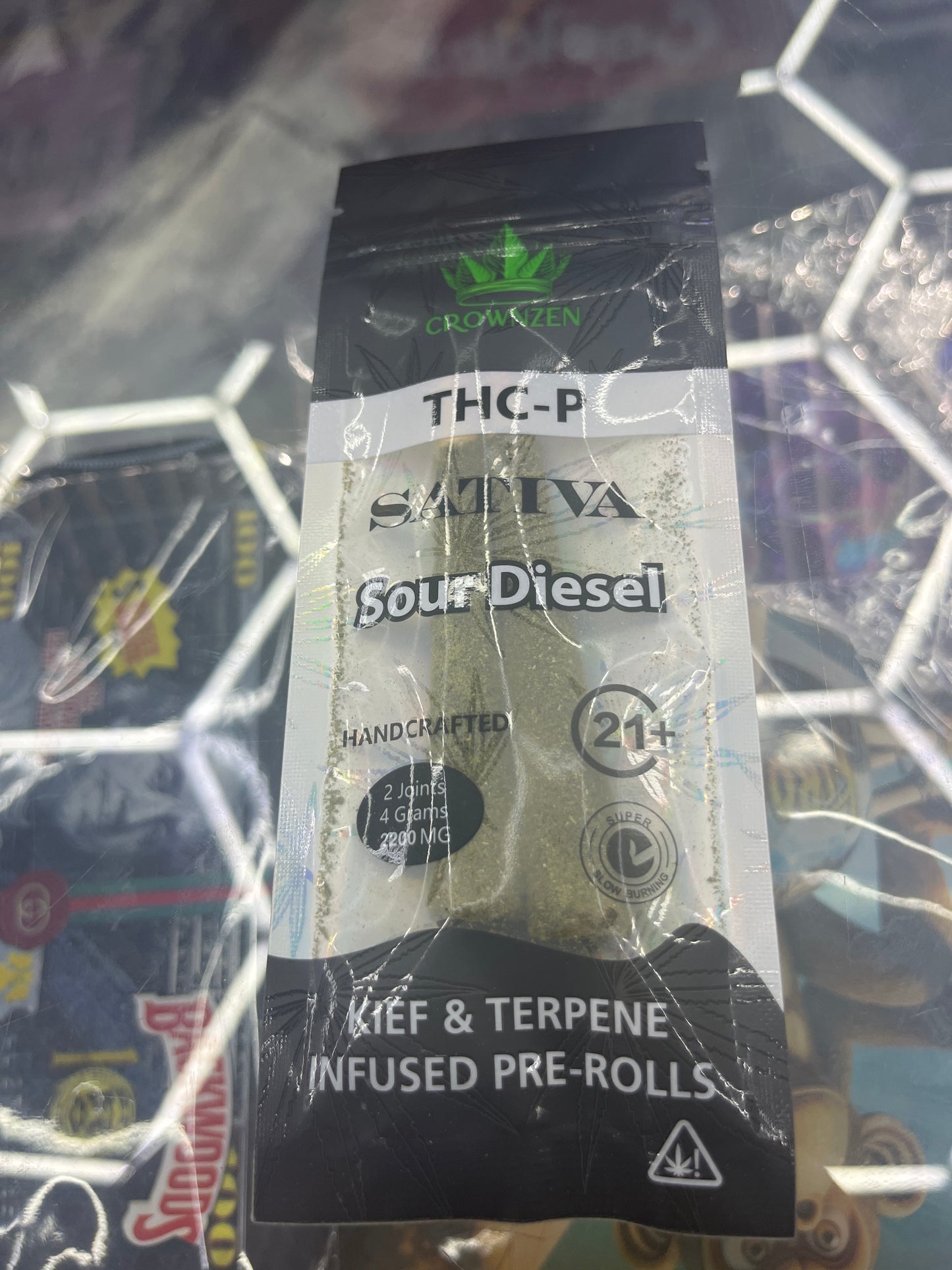 Crownzen thc-p handcrafted keif & terpene joints sour diesel sativa