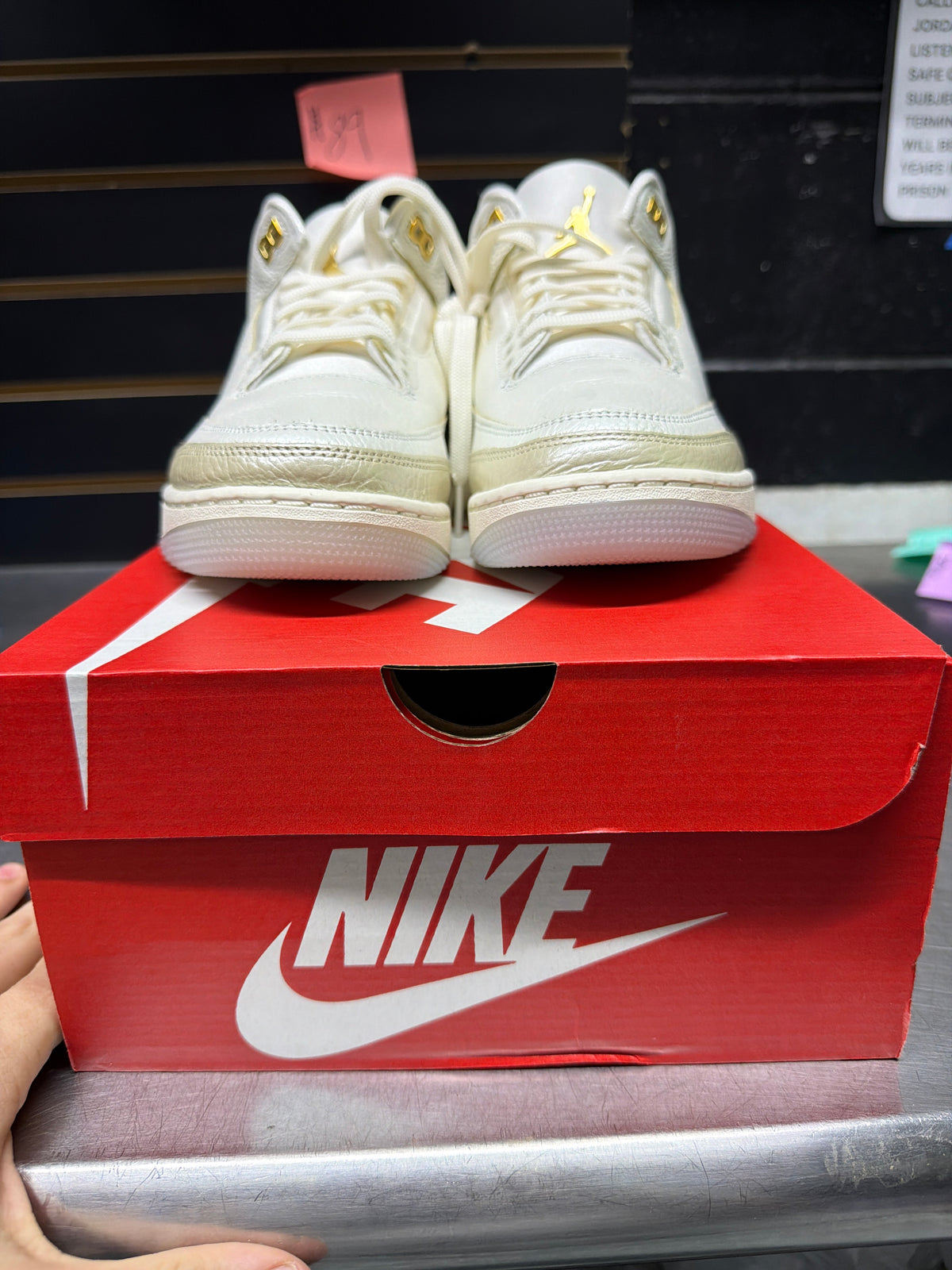 Jordan 3 Retro Champagne and Oysters Size 9