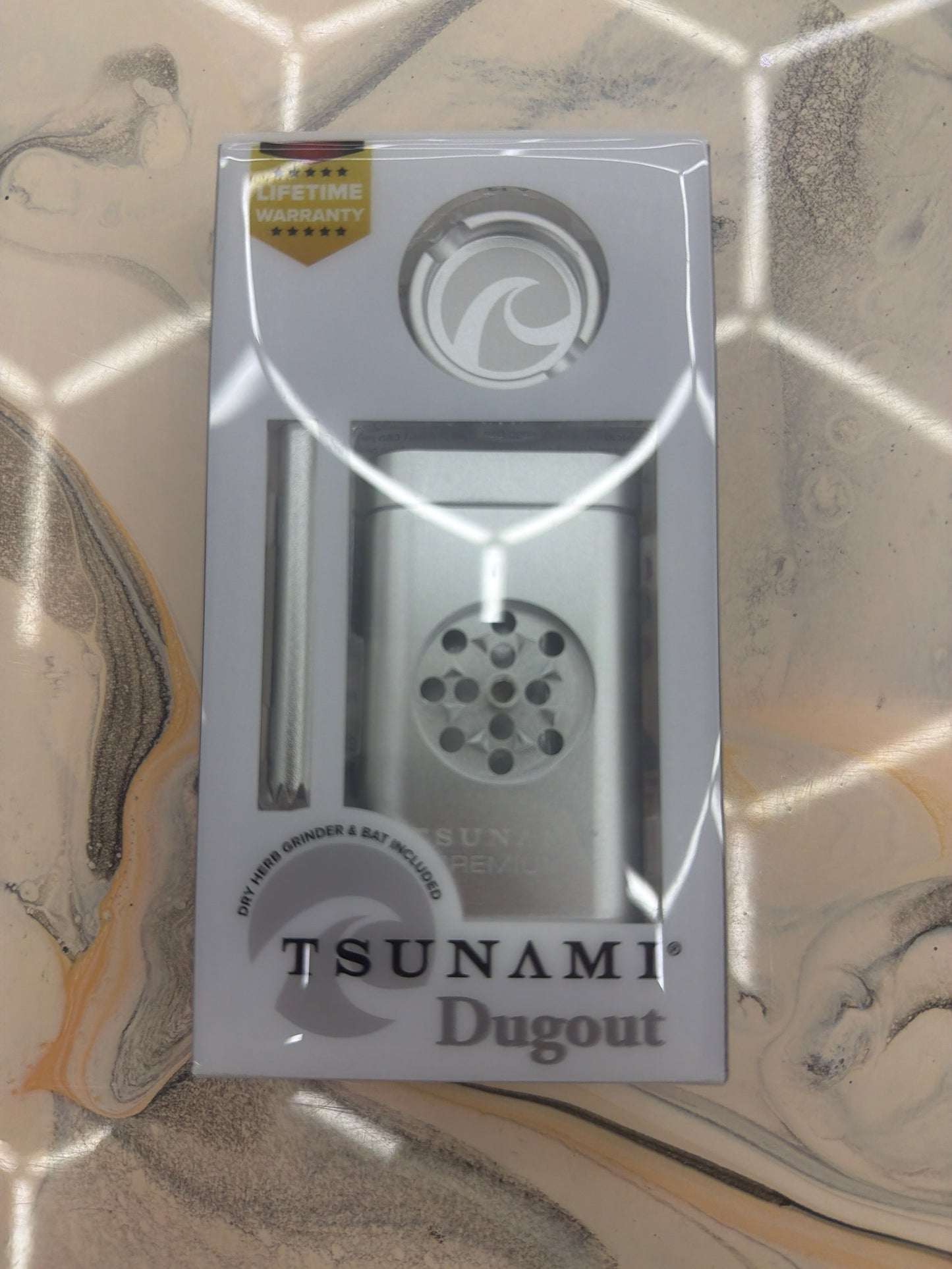 TSUNAMI Magnetic Dugout W/ Grinder silver