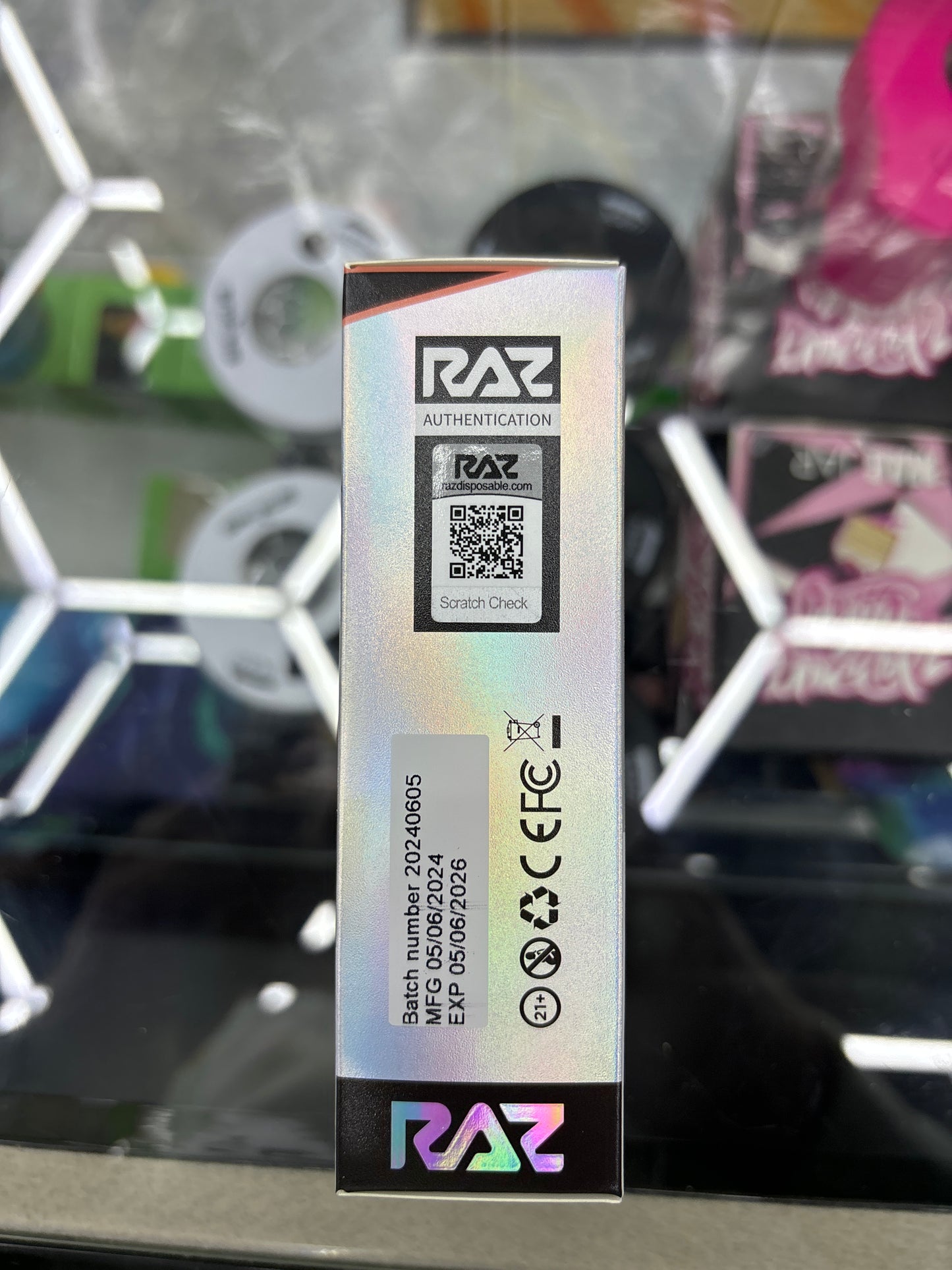 Raz dc25000 25k puffs black cherry peach