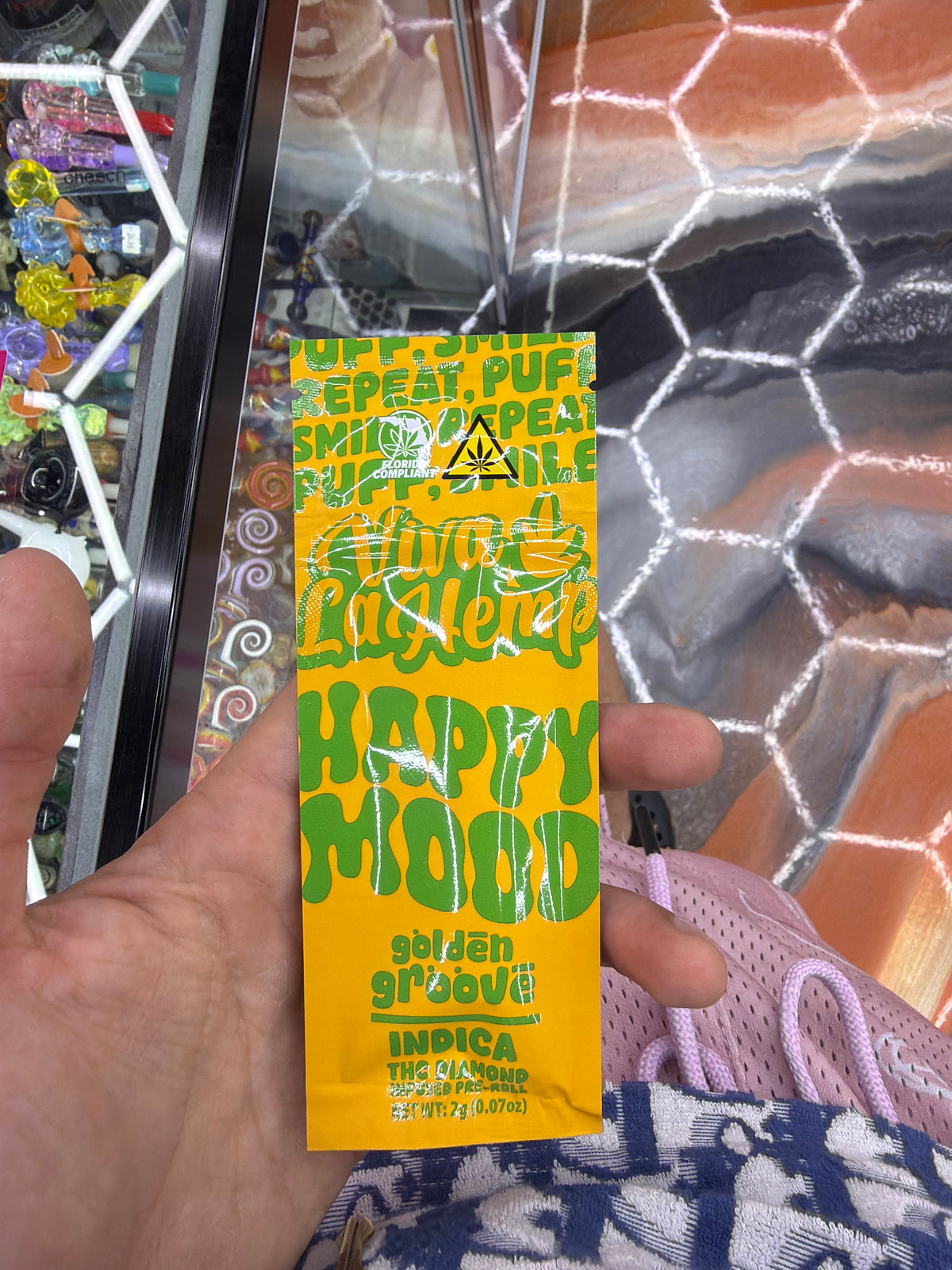 Viva La Hemp Happy Mood 2g Indica preroll Golden Groove