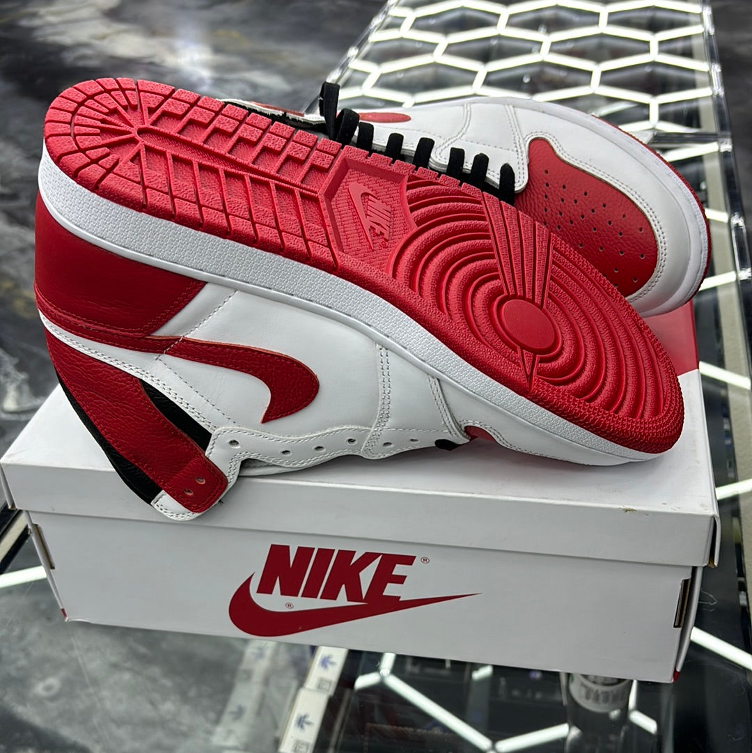 Air Jordan, 1 retro high OG, white/university, red-black size 11m