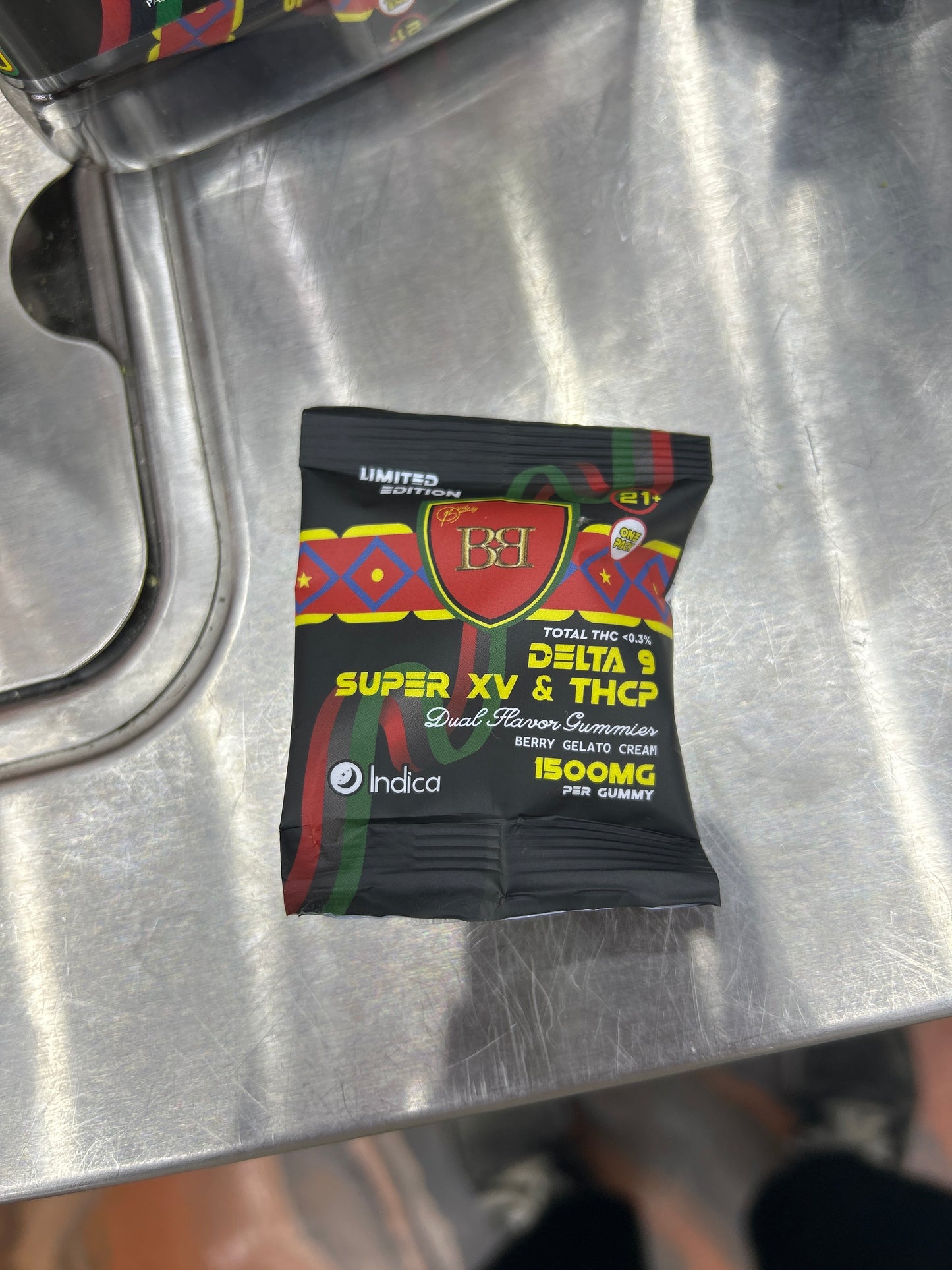 Bud buddy, dual flavor collection 1500mg thcp gummy’s berry gelato cream indica