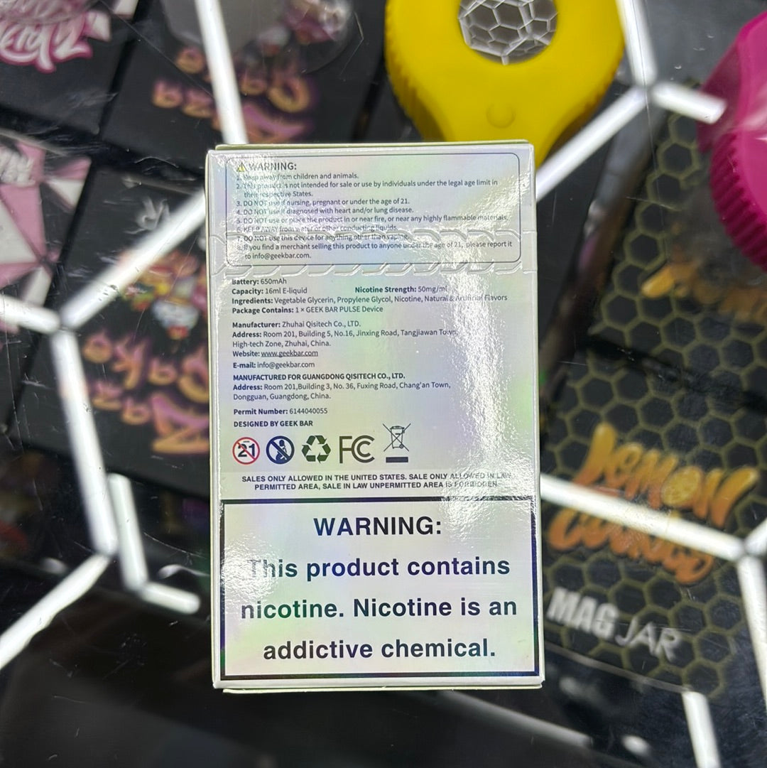 Geek bar pulse frozen cherry apple