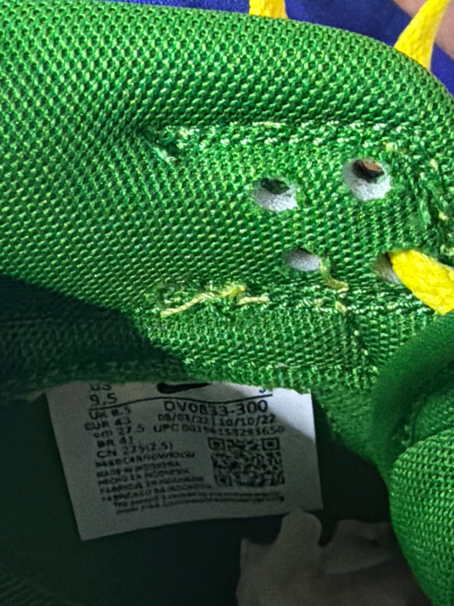 Nike Dunk Low Retro Reverse Brazil Size 9.5