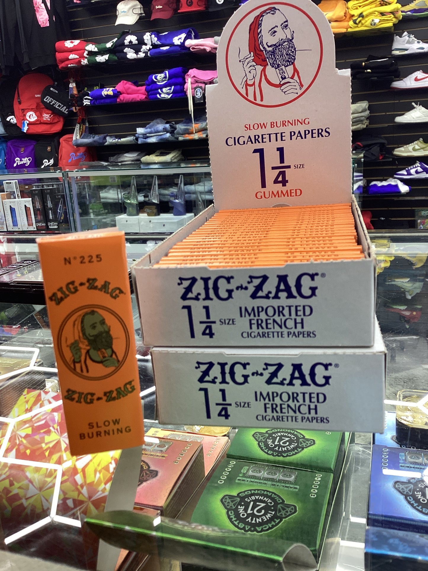 Zigzag 1 1/4 size imported french cigarette papers